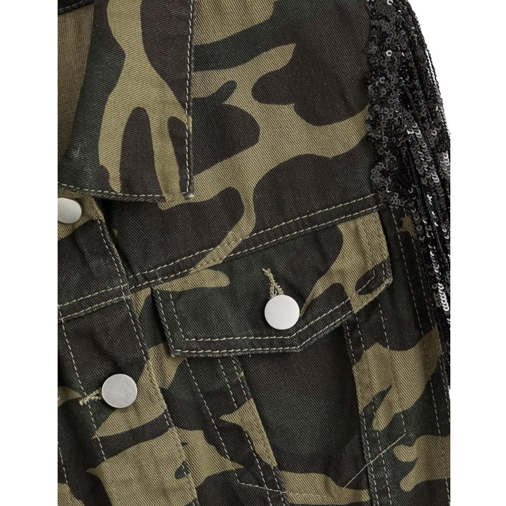 Women's Sequin Fringe Button Crop Camo Denim Slee… - image 5